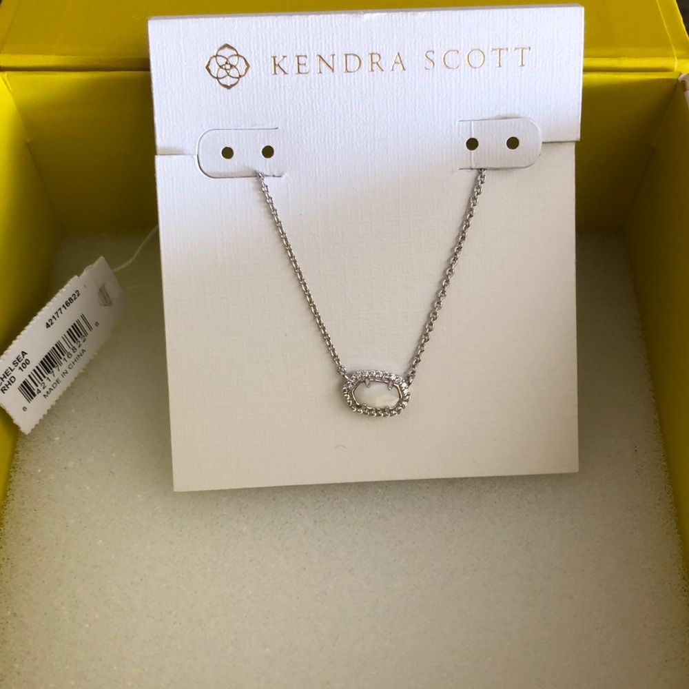 Kendra Scott Silver Necklace